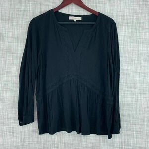 Loft Womens Size M long sleeve v-neck blouse 2341